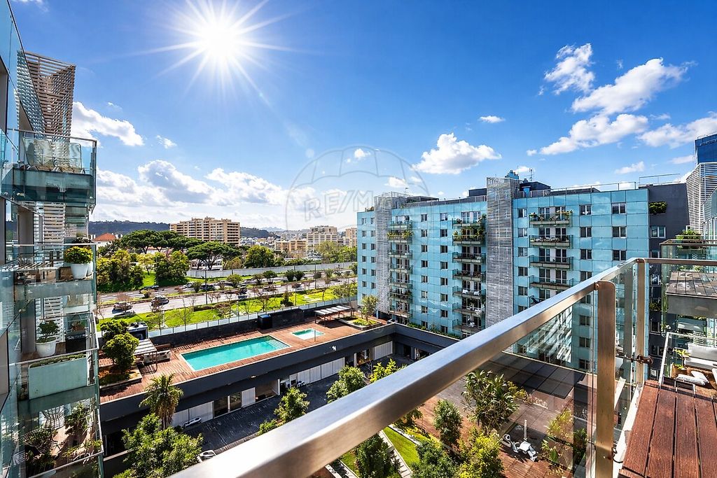 Property photo 1 of 35