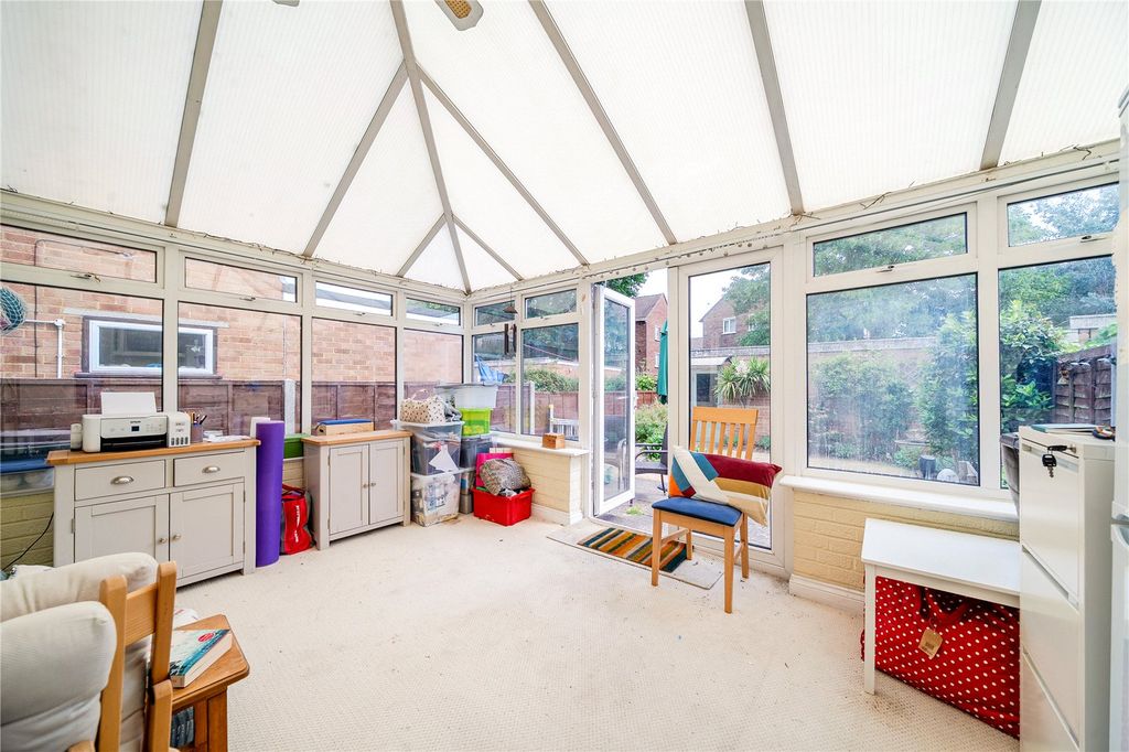 Property photo 2 of 18 Picture No. 22