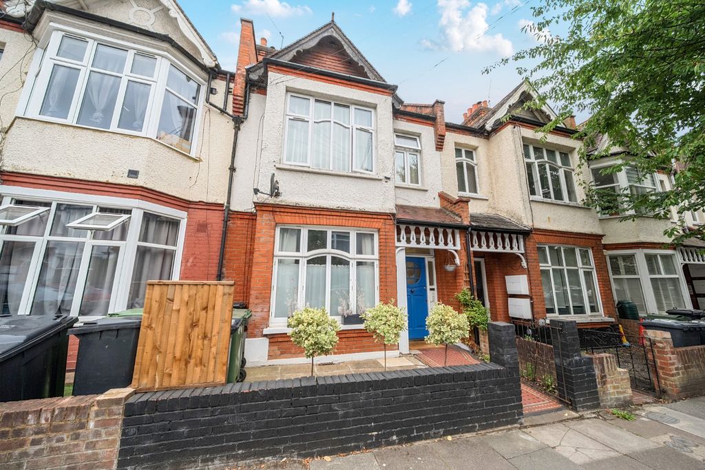 Property photo 2 of 7 Picture No. 19