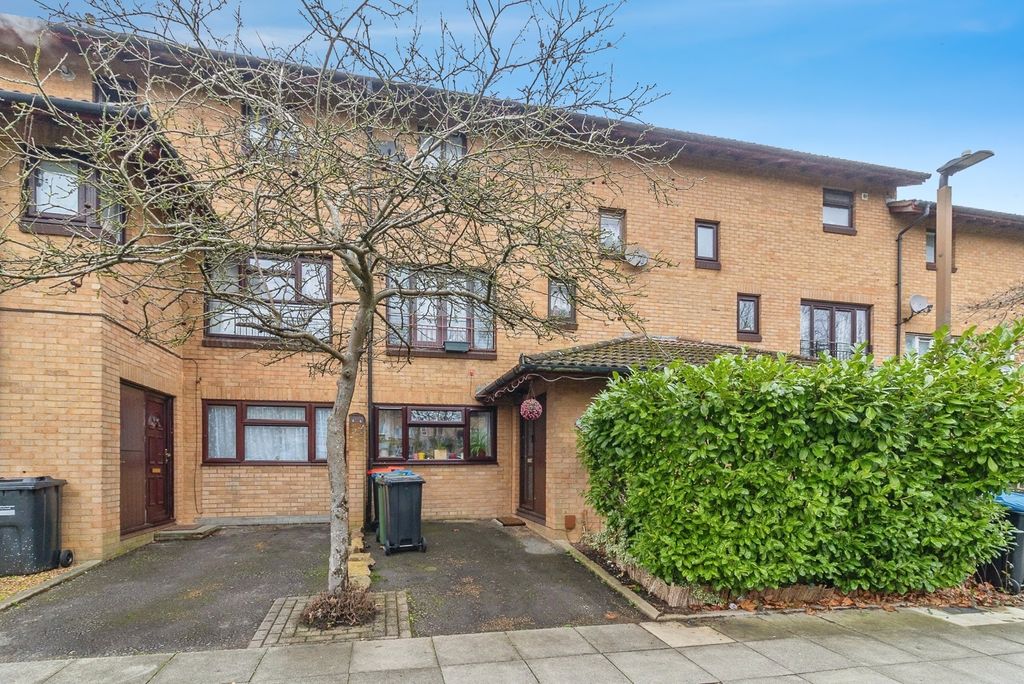 Property photo 1 of 19 Pbox-Img.Jpg