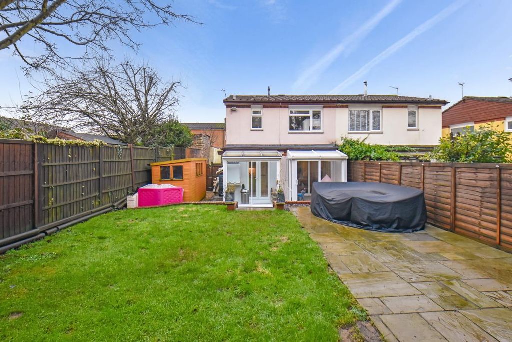 Property photo 2 of 22 Ph23_6380651.Jpg