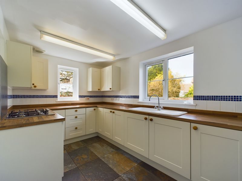 Property photo 2 of 13 Kitchen