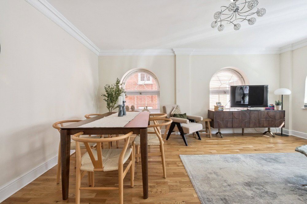 Property photo 3 of 21 Picture No. 17