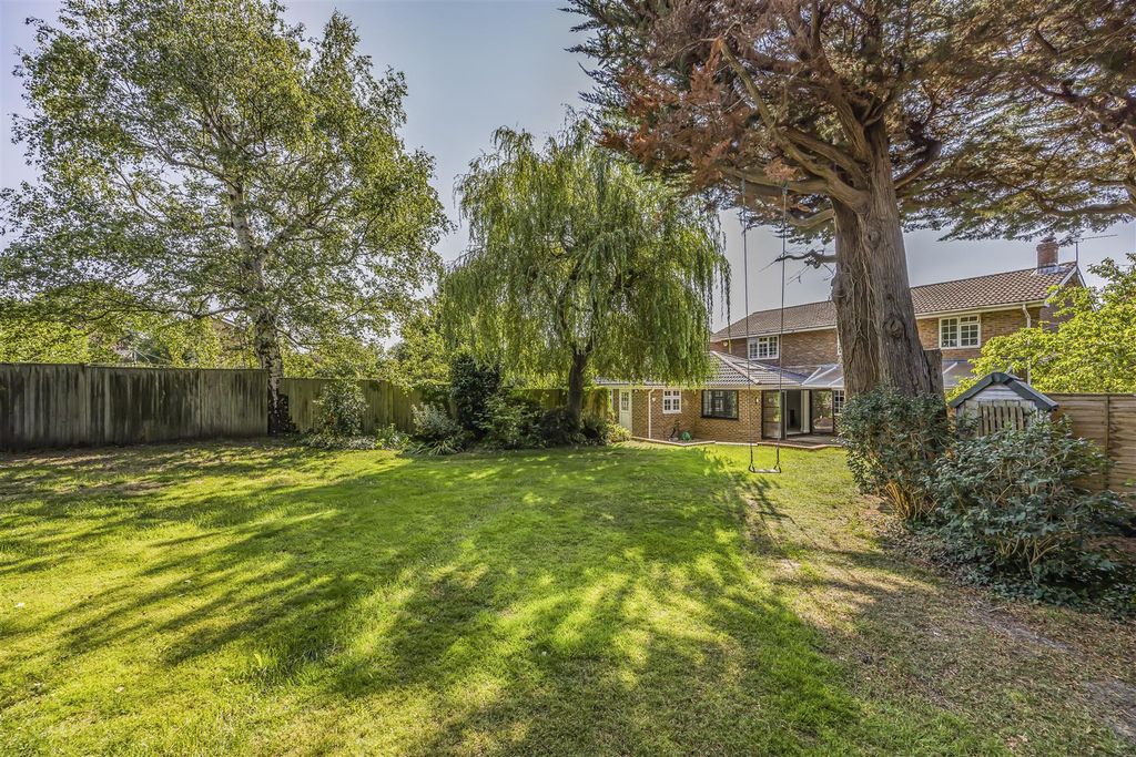 Property photo 3 of 32 Hollyhouse-New Images-Porticomarketing-Nexa-17.Jpg