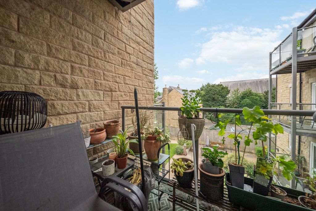 Additional image 7 of 1 bed flat for saleBridge Street, Otley, West Yorkshire LS21