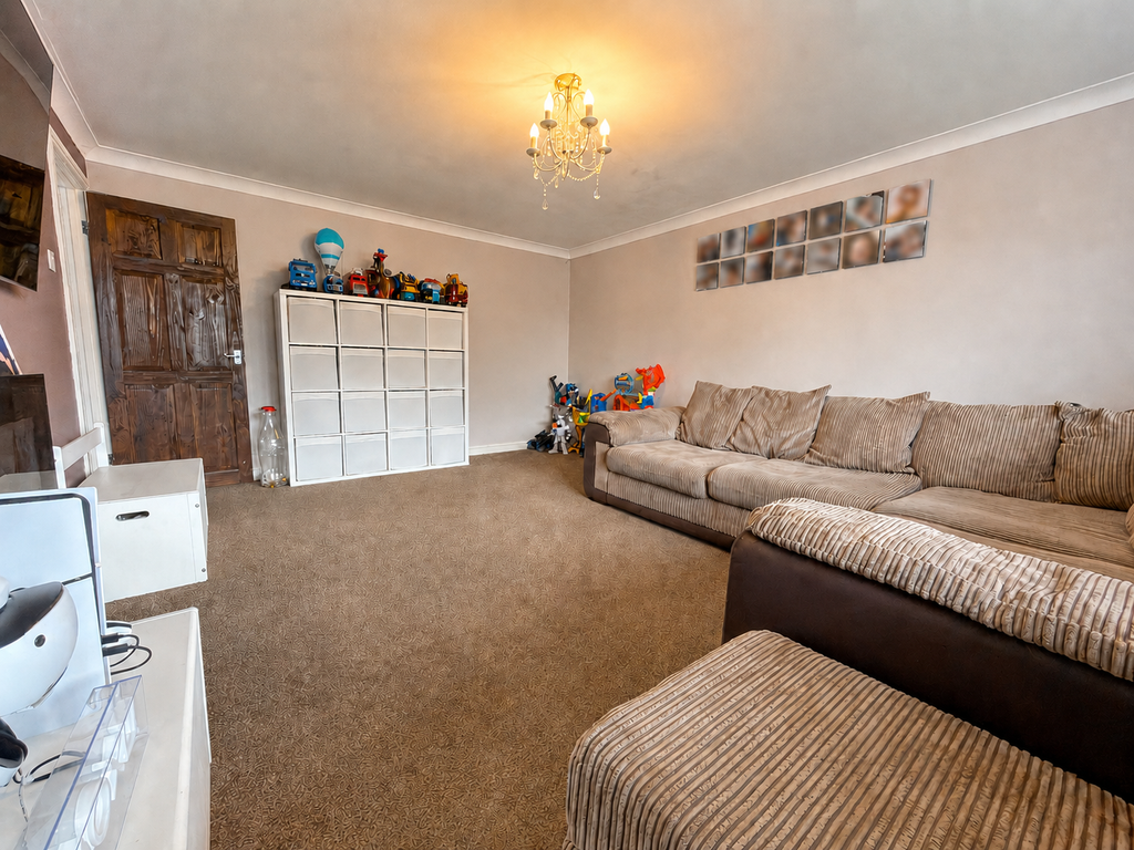Property photo 3 of 24