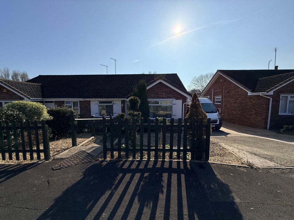 Property photo 1 of 22 Front Aspect