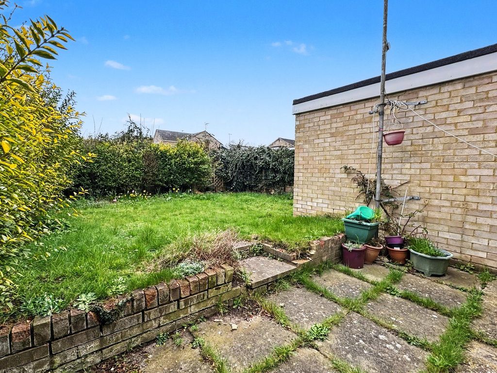 Property photo 3 of 15