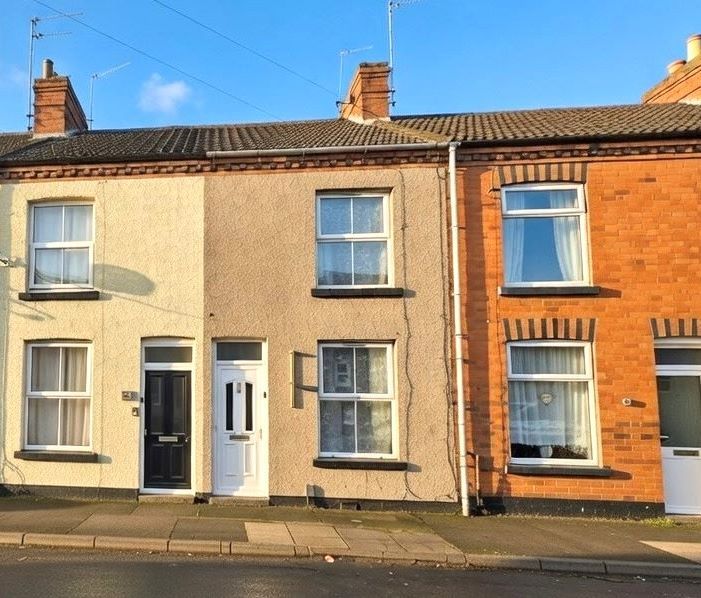 Property photo 1 of 5