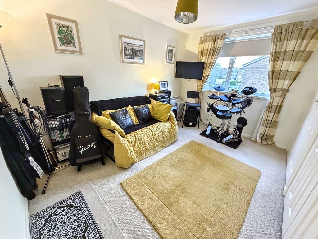 Property photo 3 of 7