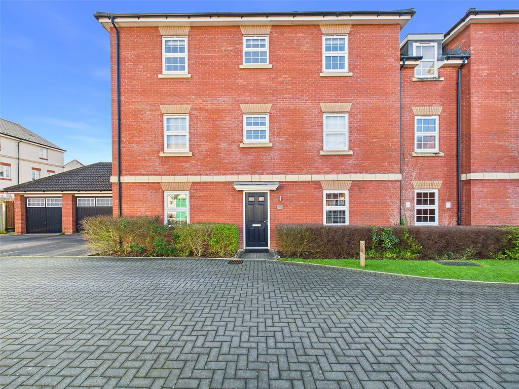 Property photo 1 of 10 Picture No. 11