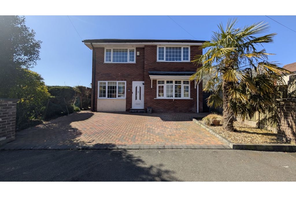 Property photo 1 of 21 Front View