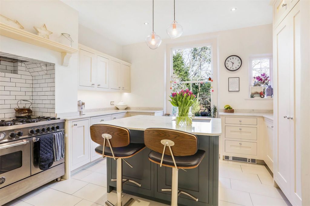 Property photo 2 of 32 1429543005 -  18.Jpg