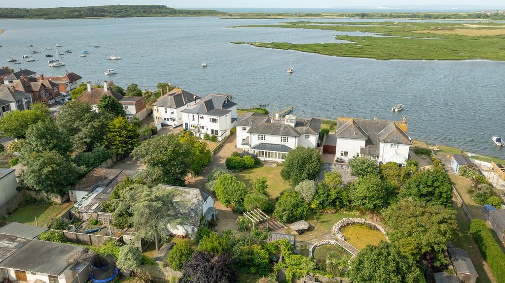 Additional image 18 of 5 bed detached house for saleFishermans Bank, Mudeford, Christchurch BH23