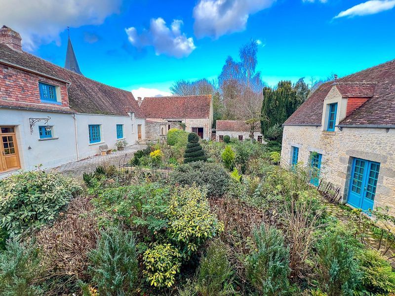 Property photo 3 of 36 Photo 3