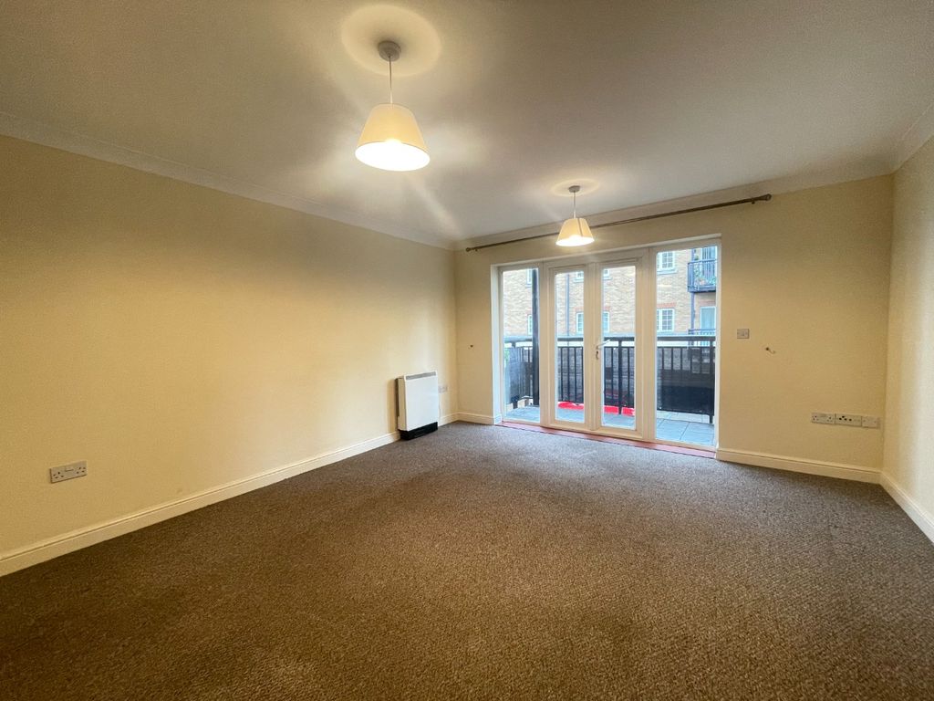Property photo 3 of 11 3339573