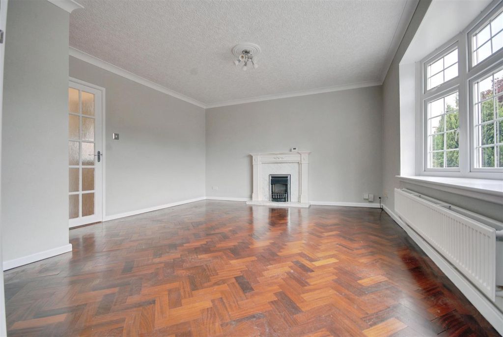Property photo 2 of 29 User_Edited_Photo-6B6649F5_User-Edited-16d0568c-29