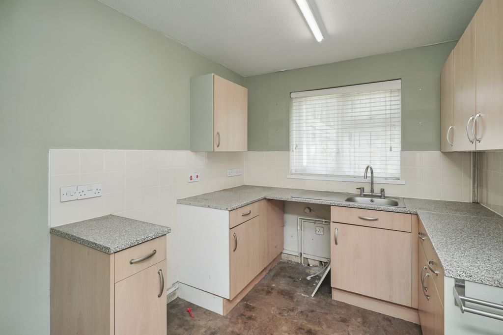 Property photo 2 of 16 3 Lane End Cottages, Micheldever, Winchester, Hampshire, So21 3DL