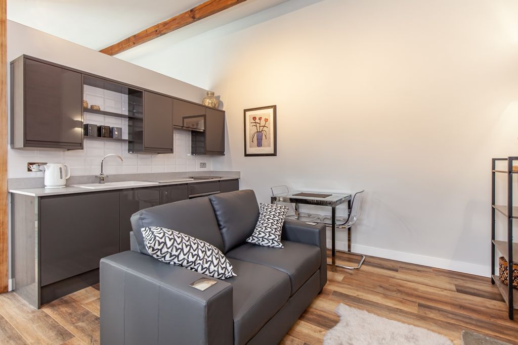 Property photo 2 of 7 159558