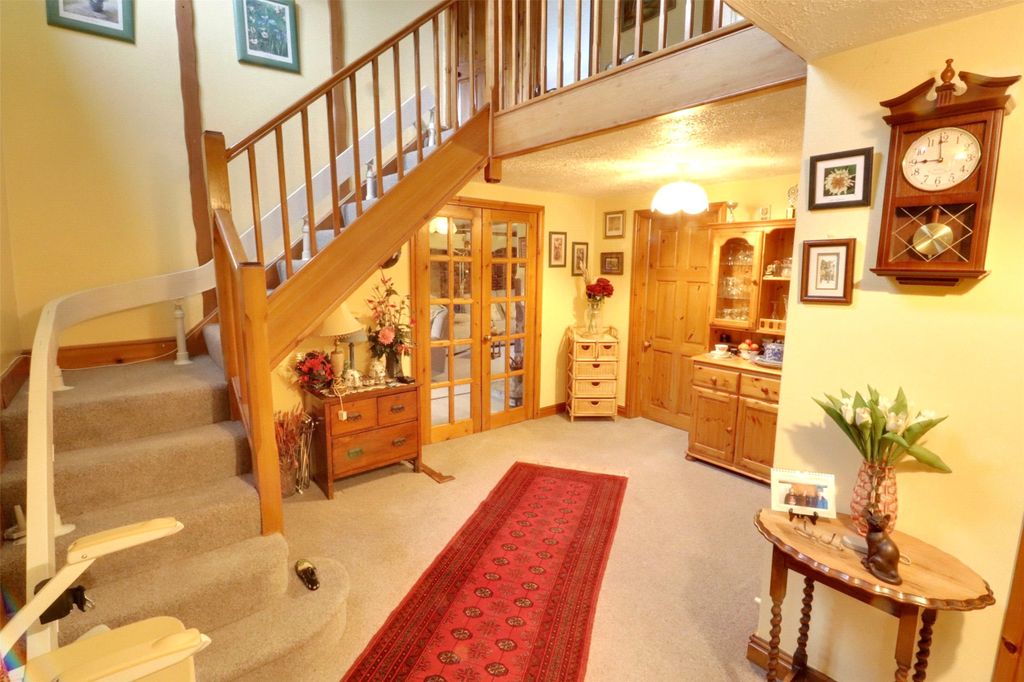 Property photo 2 of 21 Picture No. 71