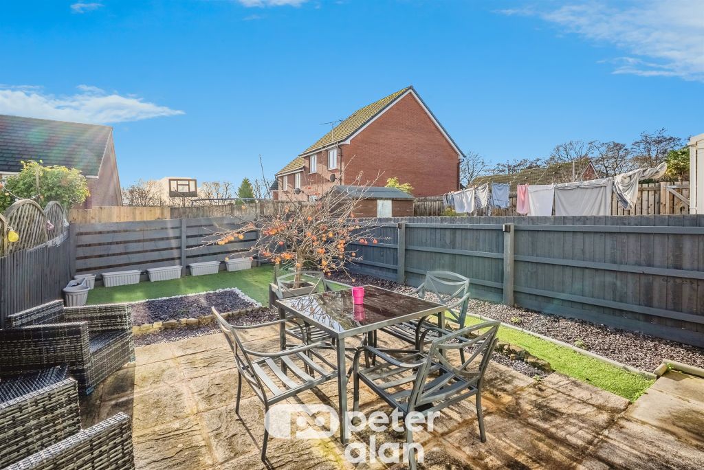 Property photo 1 of 25