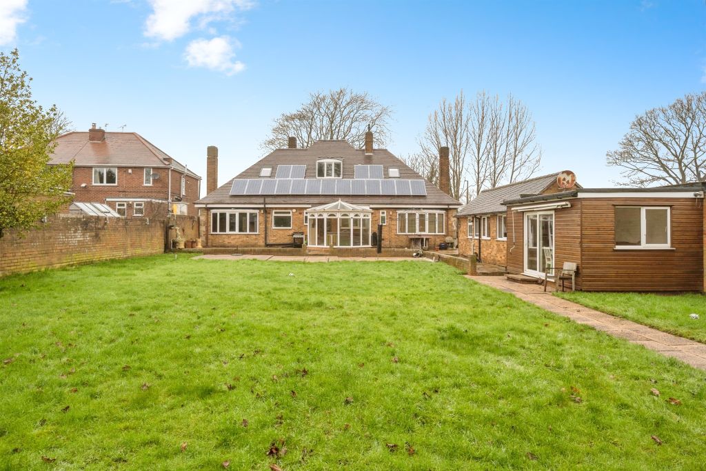 Additional image 21 of 5 bed detached house for saleMelton Road, Sprotbrough, Doncaster DN5