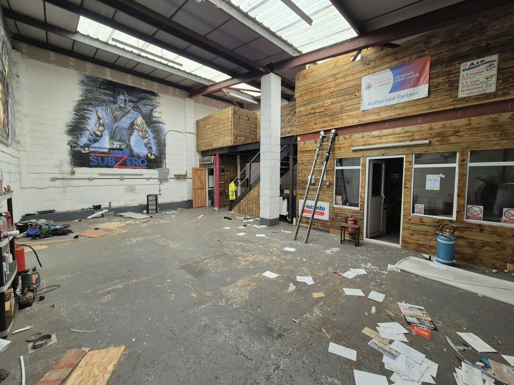 Property photo 2 of 2 Unit N4 Internal.Jpg