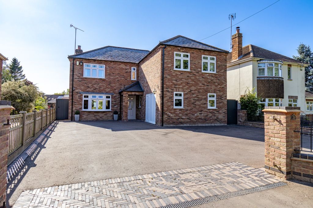 Property photo 1 of 53 4290130