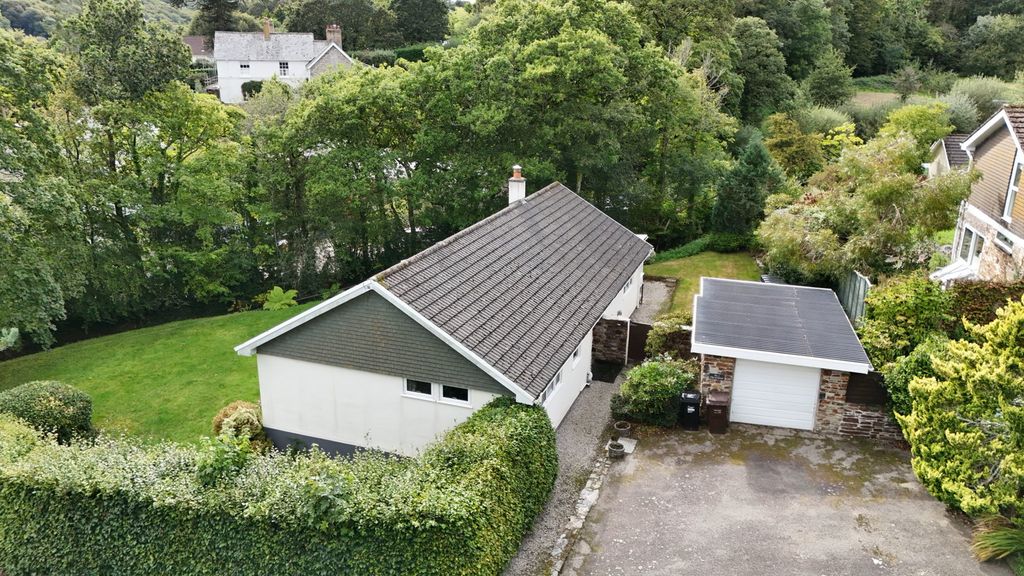Property photo 1 of 21
