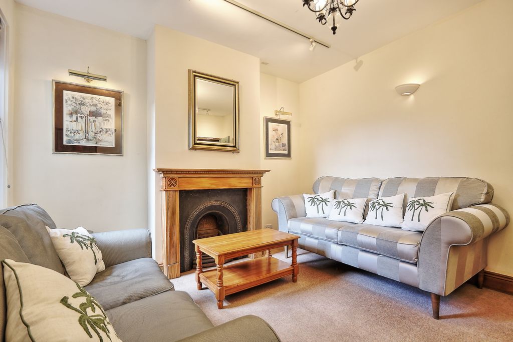 Property photo 2 of 35 5
