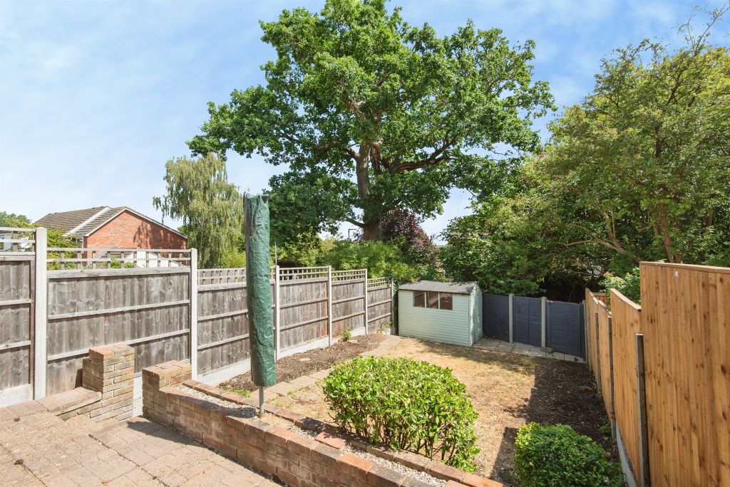 Property photo 2 of 19
