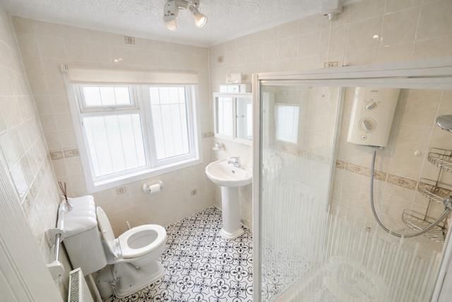 Property photo 1 of 8 Bathroom.Png