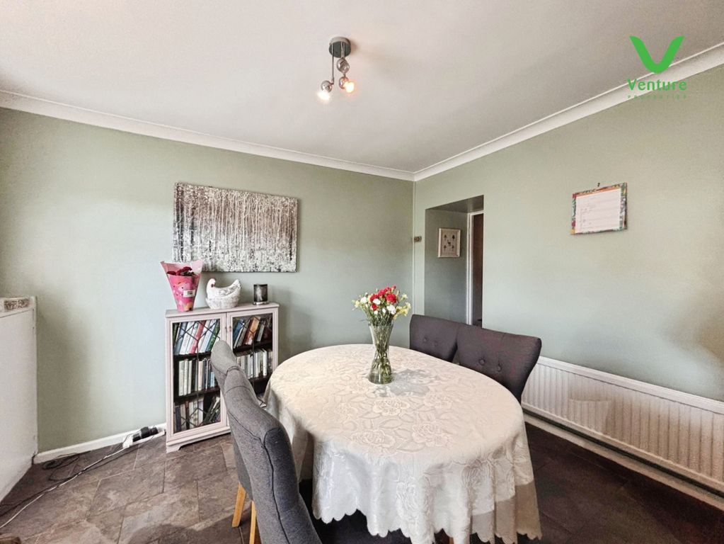 Property photo 3 of 16 Pbox-Img.Jpeg