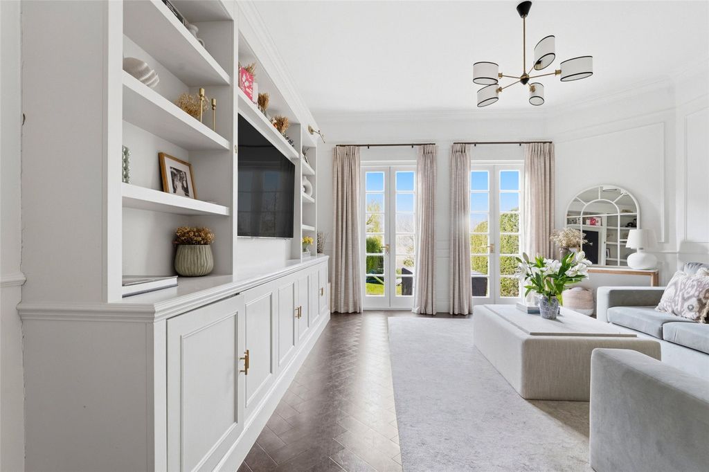 Property photo 3 of 16 Picture No. 35