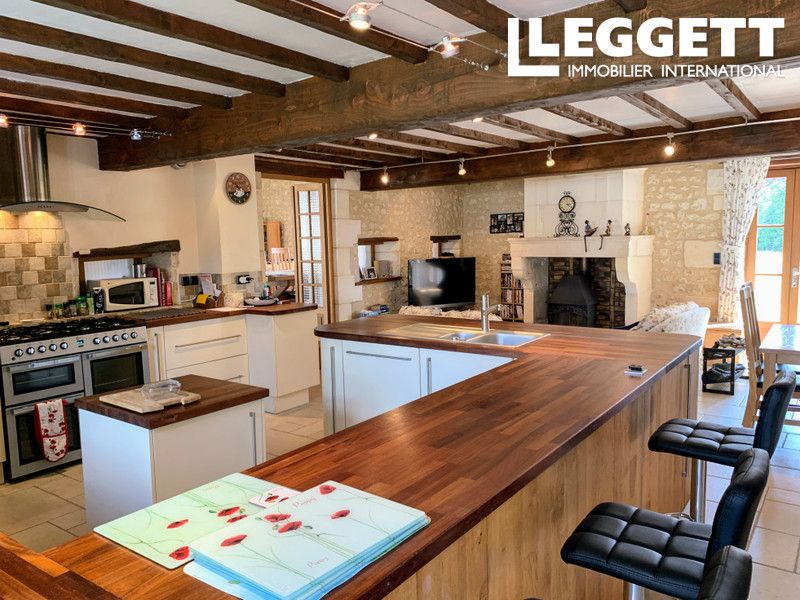 Property photo 3 of 10