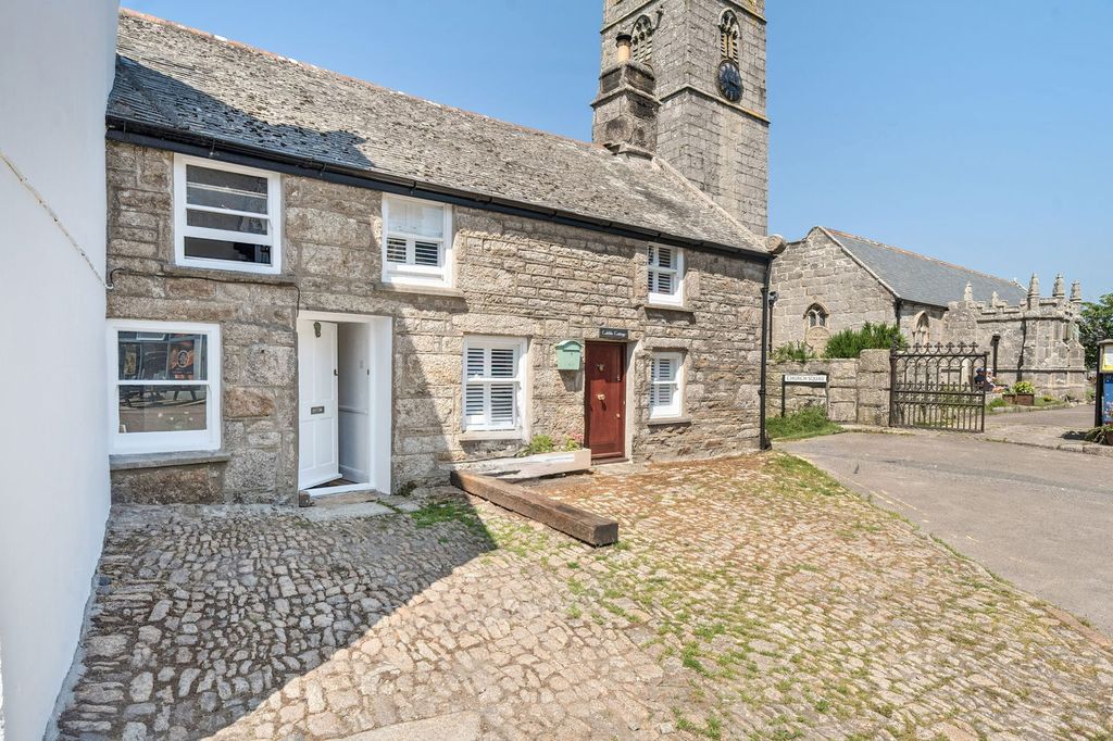 Property photo 2 of 15