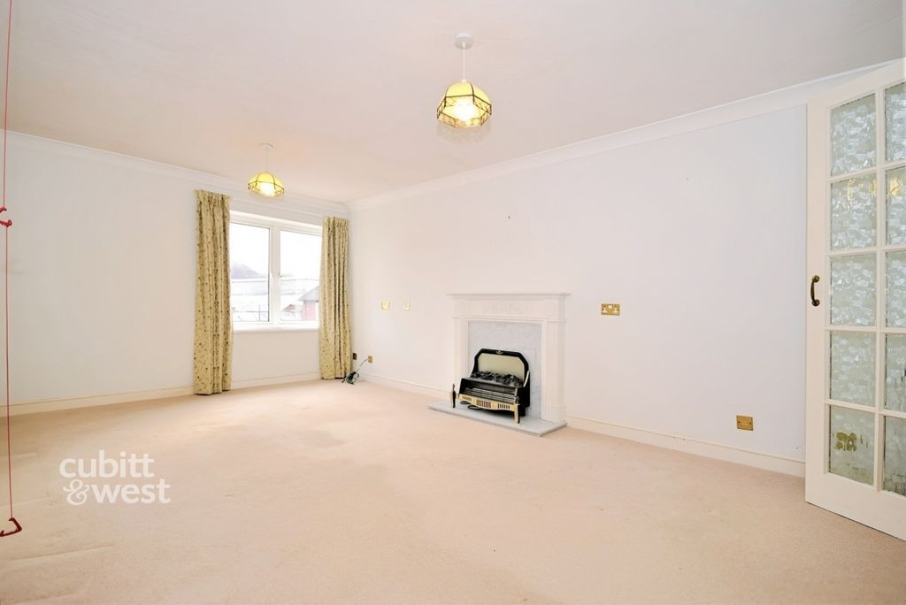 Property photo 3 of 11 5c9506c0-8