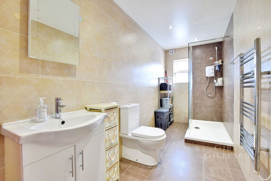 Property photo 2 of 7 Pbox-Img.Jpg