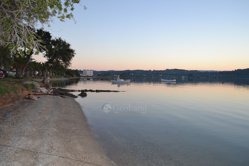 Property photo 1 of 29