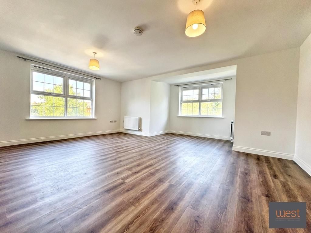 Property photo 2 of 16 Img_2820 (Fileminimizer).Jpg