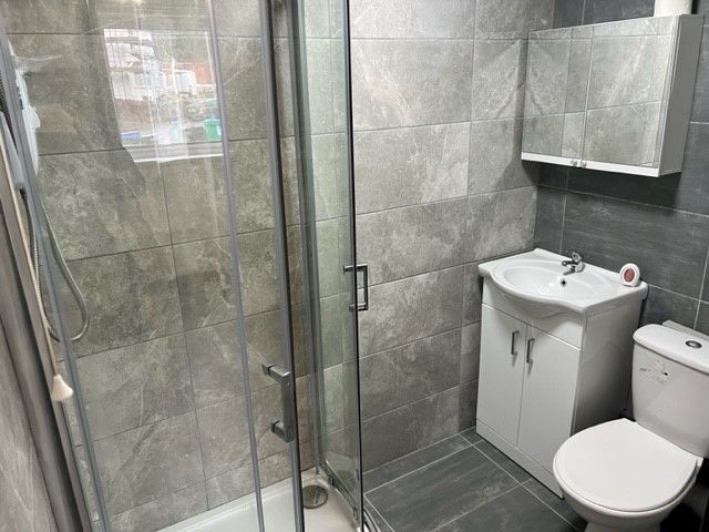 Property photo 2 of 6 Balcony