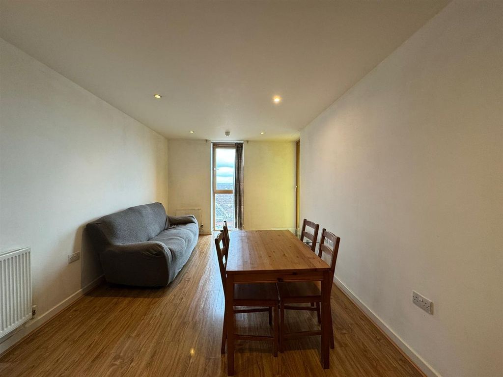 Property photo 2 of 14 2.Jpg