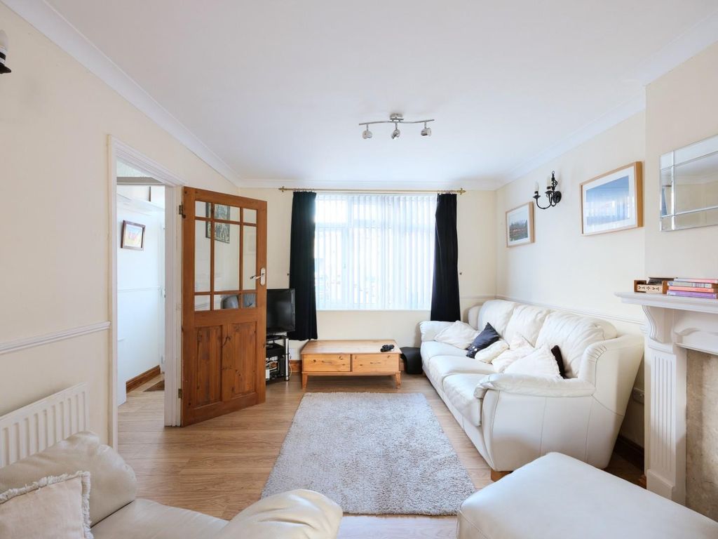 Property photo 1 of 31 Rl591_260916_002.Jpg