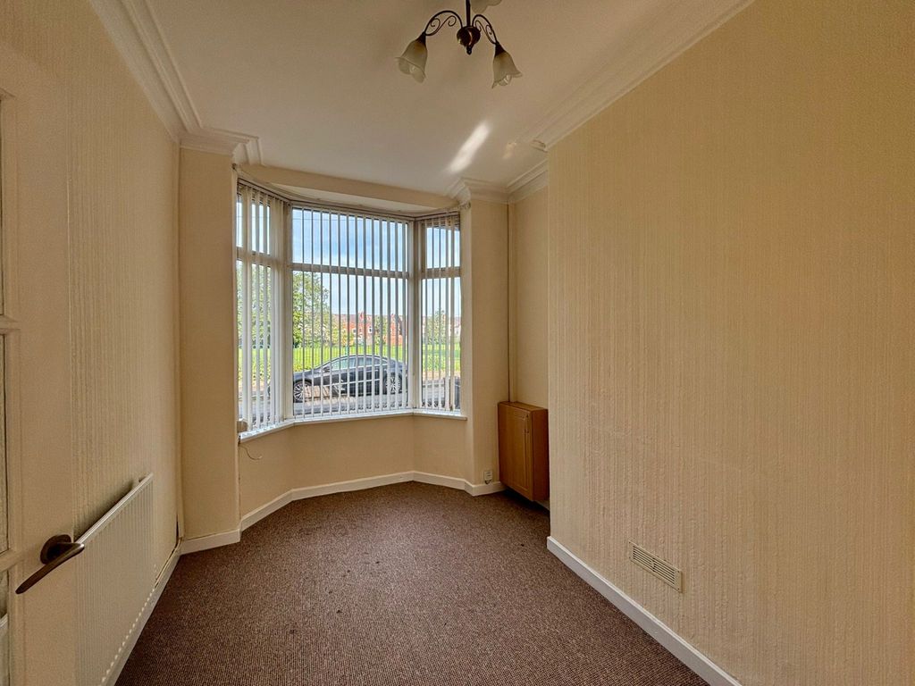 Property photo 3 of 20 Gallery