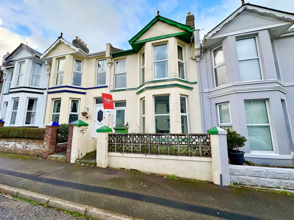 Property photo 1 of 15