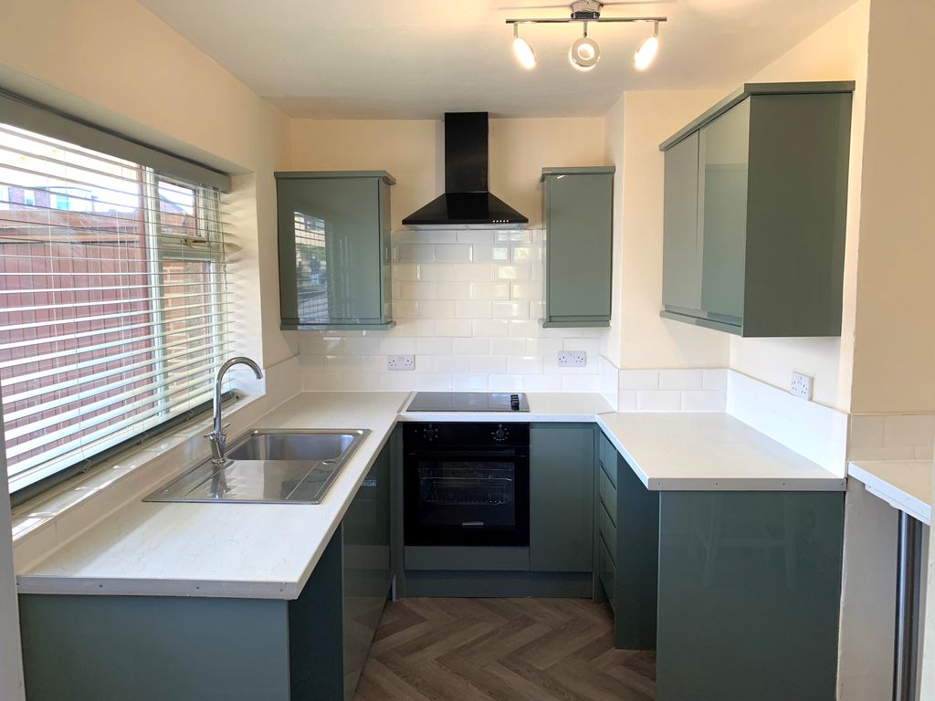 Property photo 2 of 12 E7