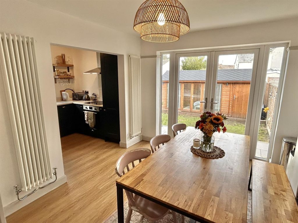 Property photo 3 of 19 Dining Room Into Kitchen.Jpeg