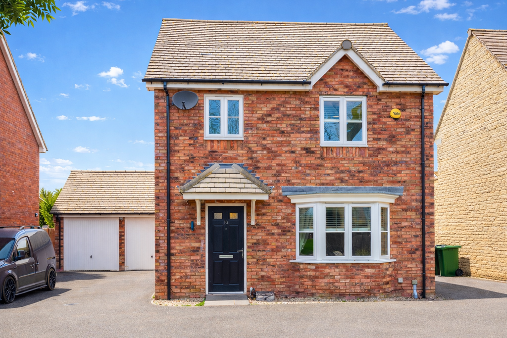 Property photo 1 of 15