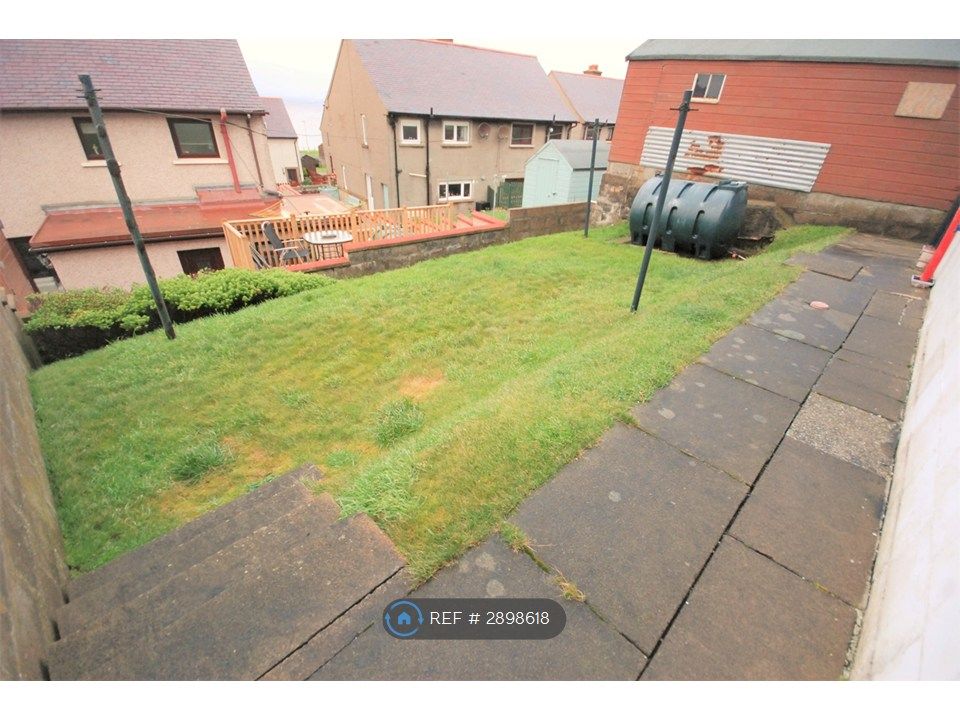 Property photo 3 of 24