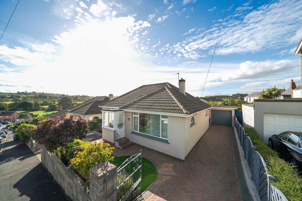 Property photo 1 of 23 1530849-3-1A11c7F...